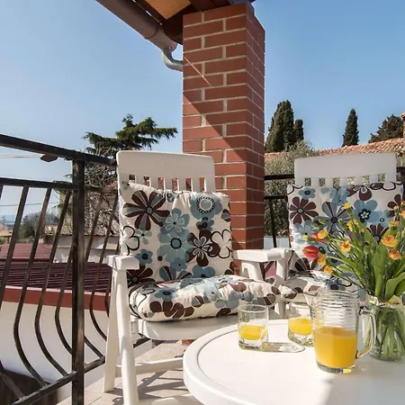 Giovanni Vabriga With Private Jacuzzi Tar-Vabriga