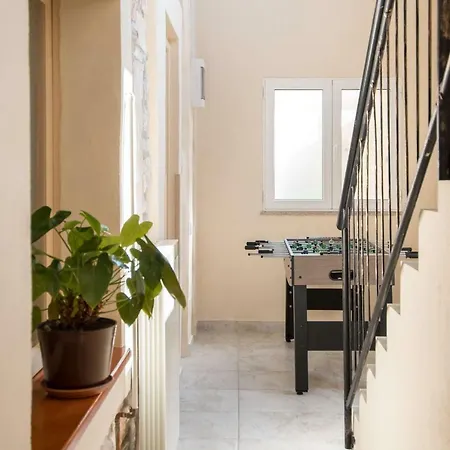 Giovanni Vabriga With Private Jacuzzi Holiday home *