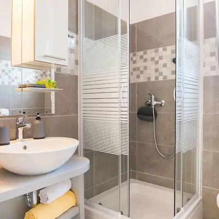 Giovanni Vabriga With Private Jacuzzi * Tar-Vabriga
