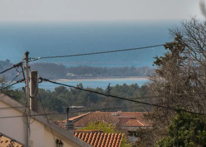 Giovanni Vabriga With Private Jacuzzi Feriehus *