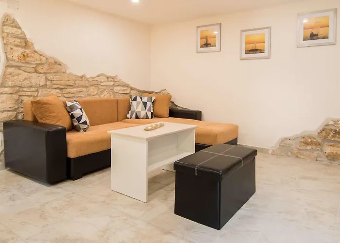 Feriehus Giovanni Vabriga With Private Jacuzzi Tar-Vabriga